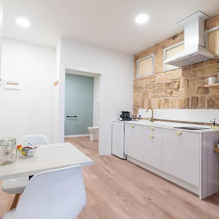 Turisticos Fatima, En El Centro De アパート