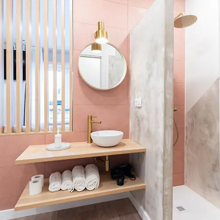 Turísticos Fátima, En El Centro De