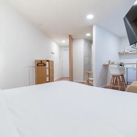 Turísticos Fátima, En El Centro De Vigo