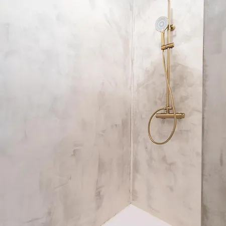 Turisticos Fatima, En El Centro De