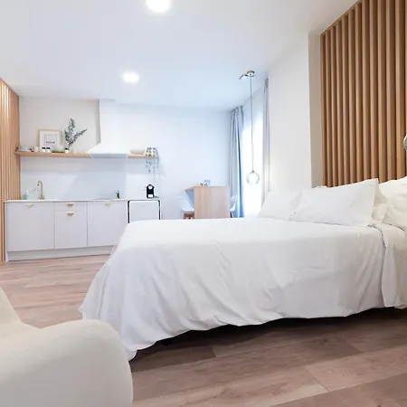 Turisticos Fatima, En El Centro De *