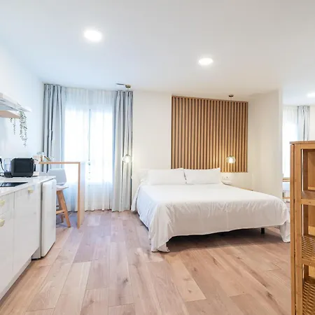 Turísticos Fátima, En El Centro De * Vigo