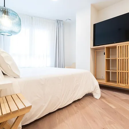 Turisticos Fatima, En El Centro De Βίγκο