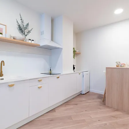 Turisticos Fatima, En El Centro De アパート