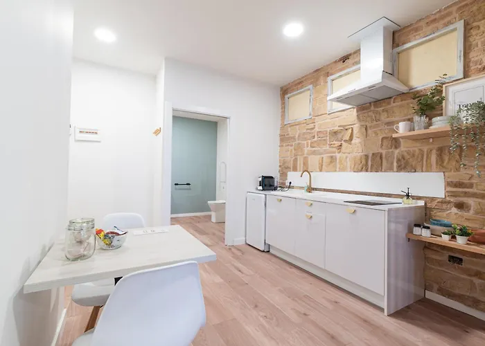 Turisticos Fatima, En El Centro De Daire