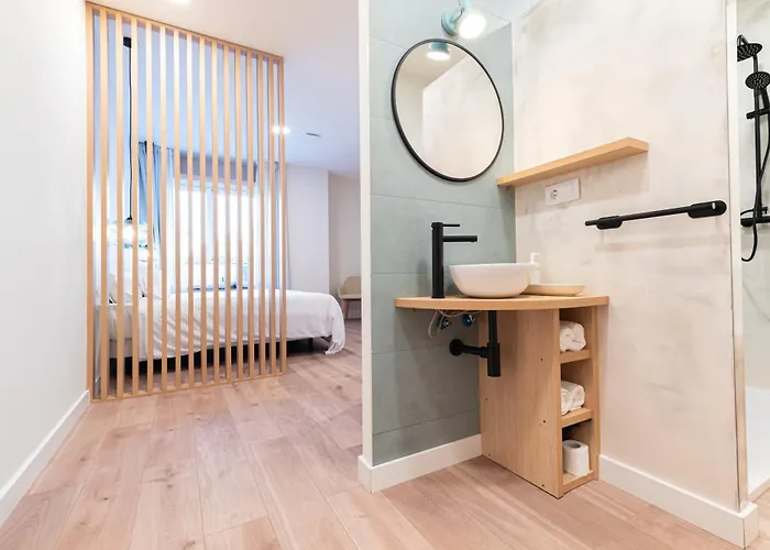 Turisticos Fatima, En El Centro De Daire *