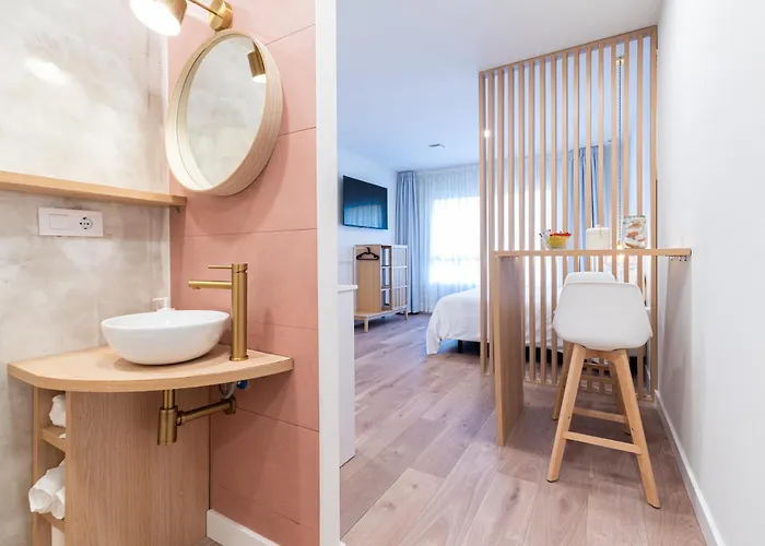 Turisticos Fatima, En El Centro De