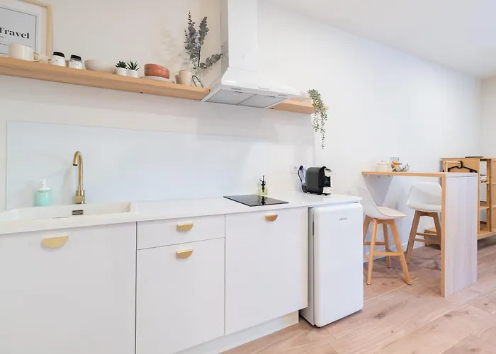 Turisticos Fatima, En El Centro De Daire