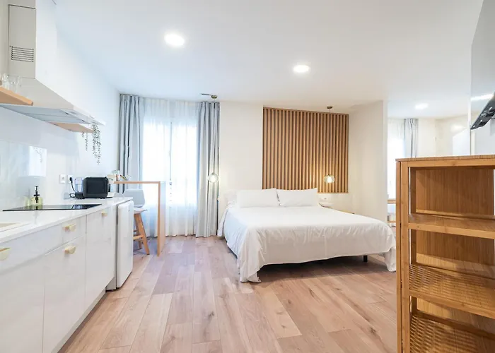 Turisticos Fatima, En El Centro De * Vigo